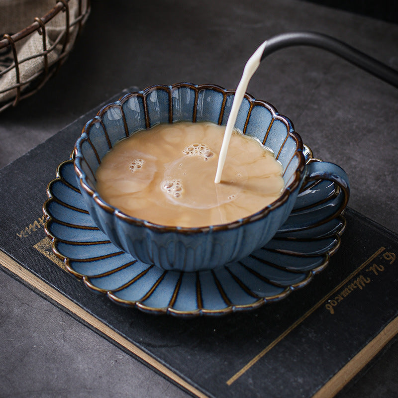 Japanese-style Ceramic Coffee Cup and Saucer Set, Retro Coffee Cup, Chrysanthemum Coffee Shop Coffee Set, Hand-flushed Coffee Cu